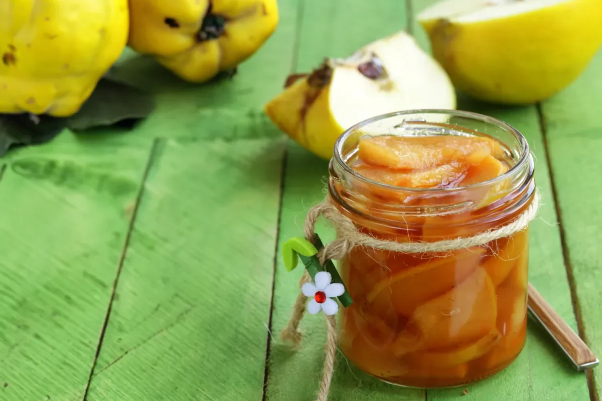 👨‍🍳 Confiture d’automne aux 3 fruits : raisins, coings et pommes