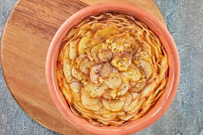 Gratin de topinambours aux champignons des bois : la recette réconfortante de novembre